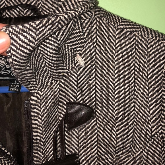 Pea coat - Picture 8 of 9